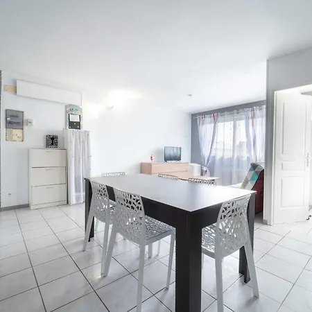 6 Pers Au Coeur De - Fr-1-50-168 Apartment *
