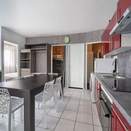 Apartment 6 Pers Au Coeur De - Fr-1-50-168 *